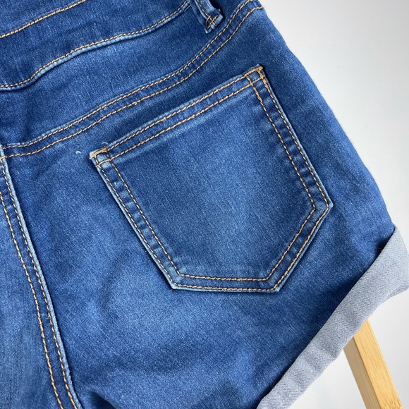 Ally Denim Shorts - Size 8 - Excellent - Picture 6 of 11